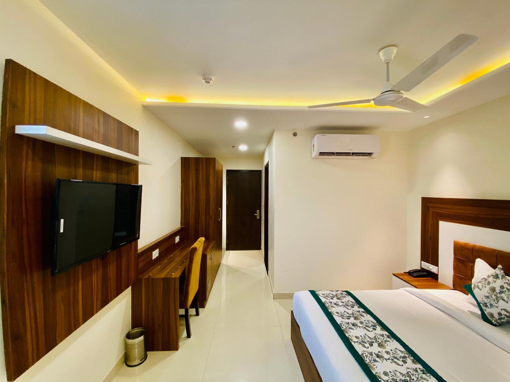 Hotel White House Walking Distance From Golden Temple- With Parking Amritsar Extérieur photo